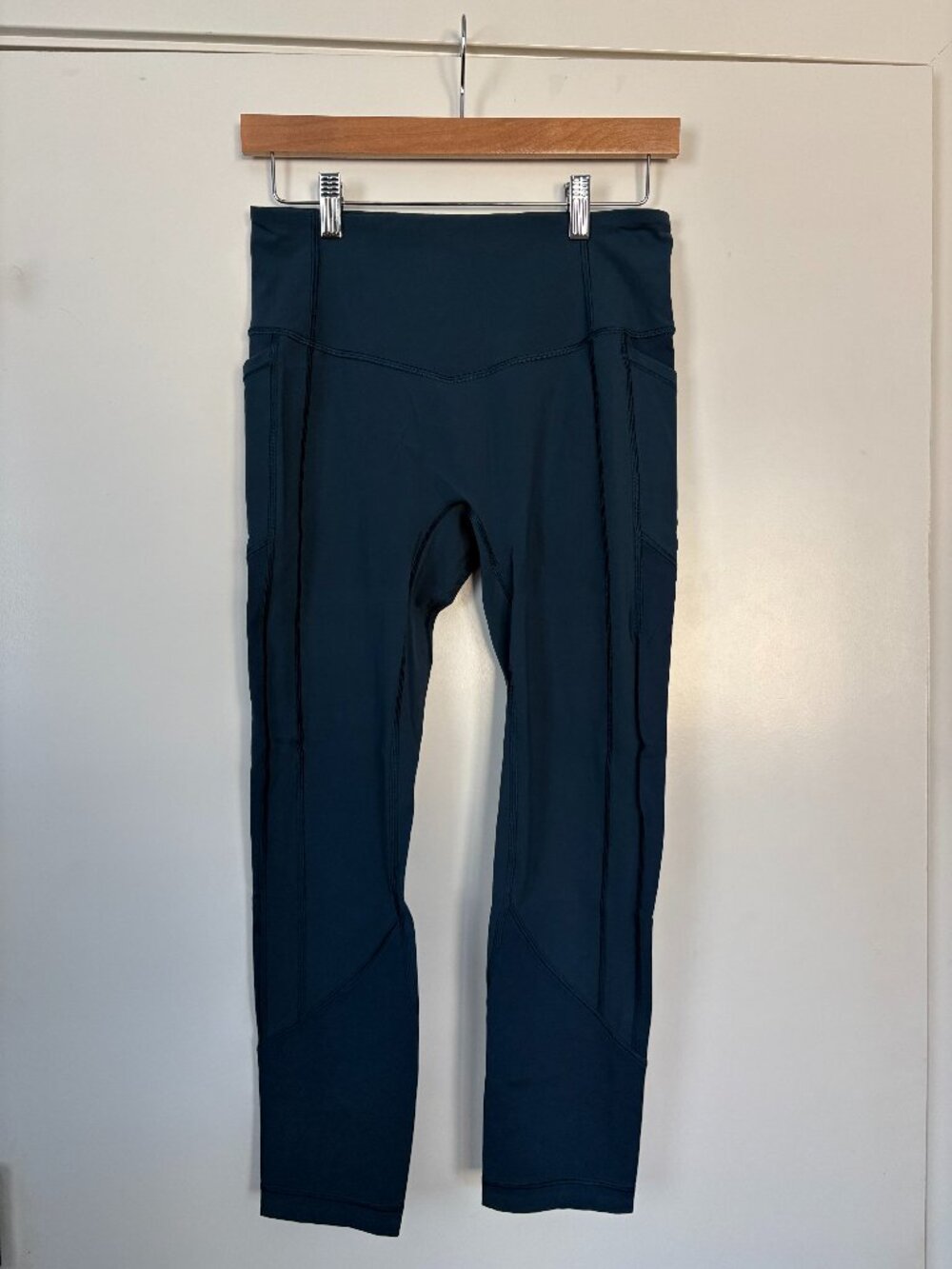 lululemon All the Right Places High-Rise Crop 23" - Teal, Size 8